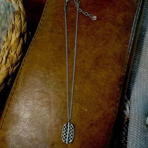 Sabika silver necklace with clear stones